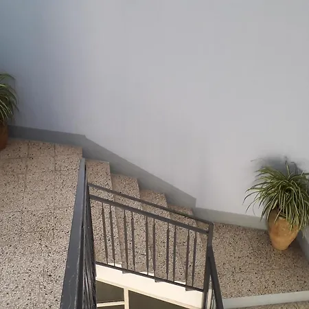 Domus Carlino *
